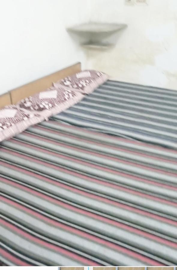 Gandhi Ganaga Guest House Βαρανάσι Εξωτερικό φωτογραφία