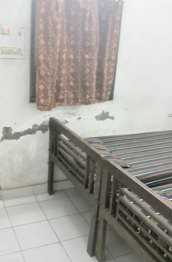 Gandhi Ganaga Guest House Βαρανάσι Εξωτερικό φωτογραφία